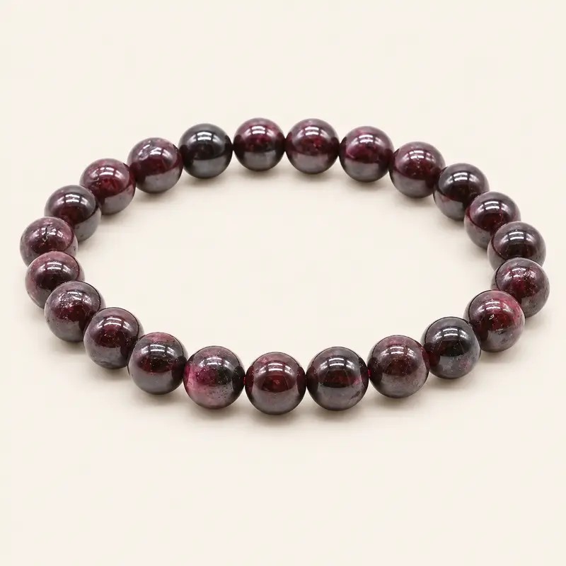 Bracelet en grenat avec perles rondes de 8 mm Bracelet en grenat avec perles rondes de 8 mm
